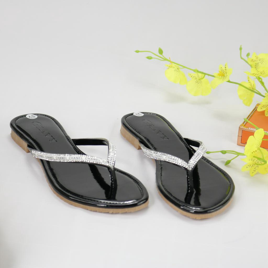 Dép nữ quai kẹp Gia Vy đính hột