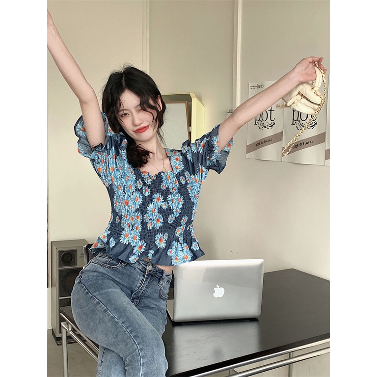 Áo Kiểu Tay Ngắn Phồng Cổ Vuông Họa Tiết Hoa Phong Cách Retro Phương Tây