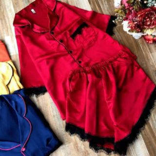 Đồ bộ satin lụa đùi