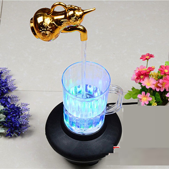 Vòi nước lơ lửng trên không chảy mãi không đầy (loại chuyên)