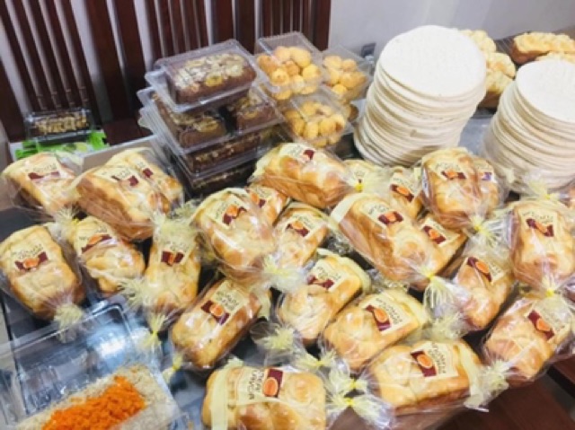 100 cái túi ni lông kẻ vàng đựng bánh mì bánh gối các loại