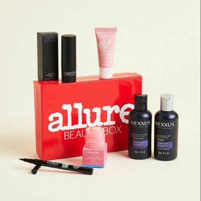 Set Allure beauty box tháng 8