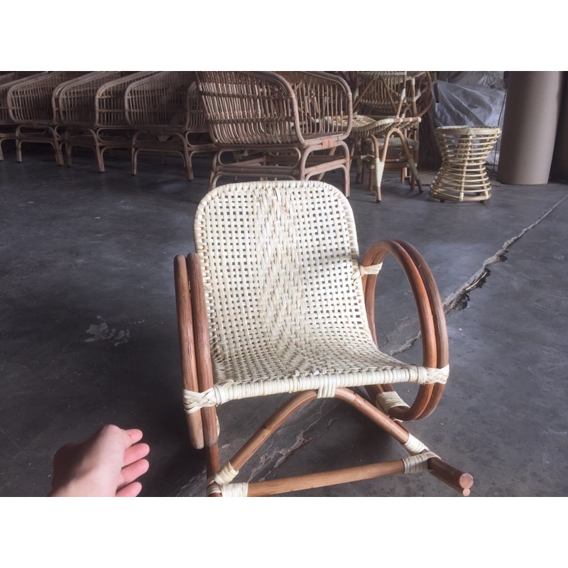 Ghế trẻ em bập bênh(hàng có sẵn)