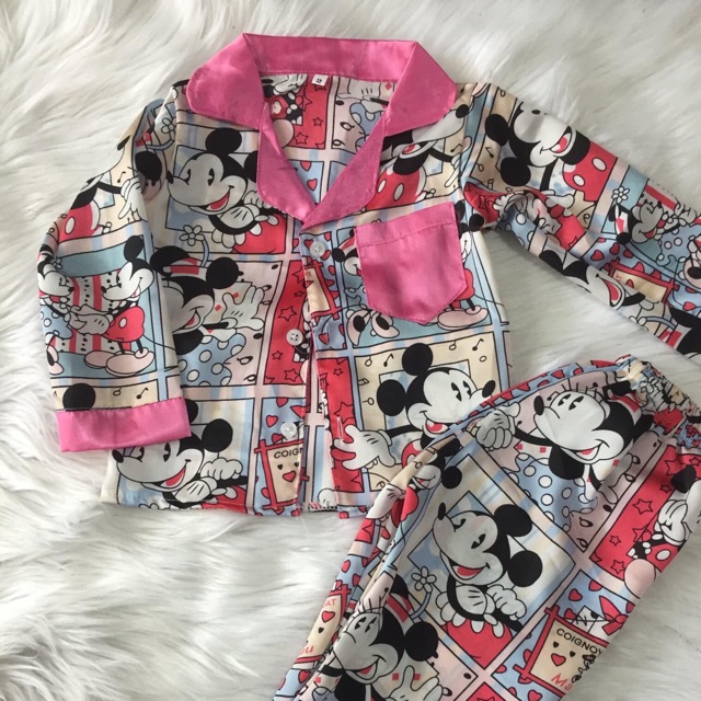 Combo 2 bộ lụa pijama và chục yếm
