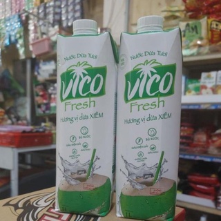 Nước dừa tươi Vico chai