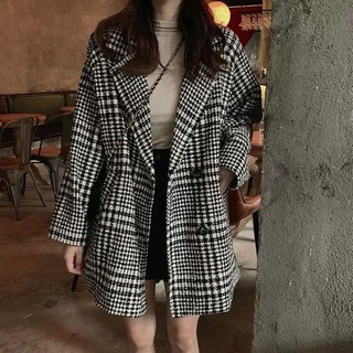 Áo khoác dạ kẻ đen trắng