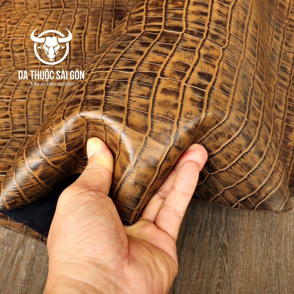 10 Pia da bò dập vân cá sấu wax phấn màu cà phê sữa thương hiệu Da Thuộc Sài Gòn - Da bò thuộc bán lẻ