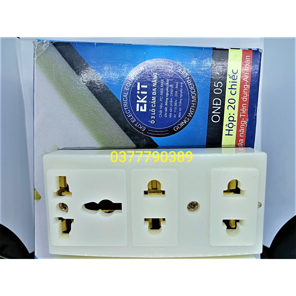 ổ cắm 3 lỗ đa năng EKIT 250v-20A