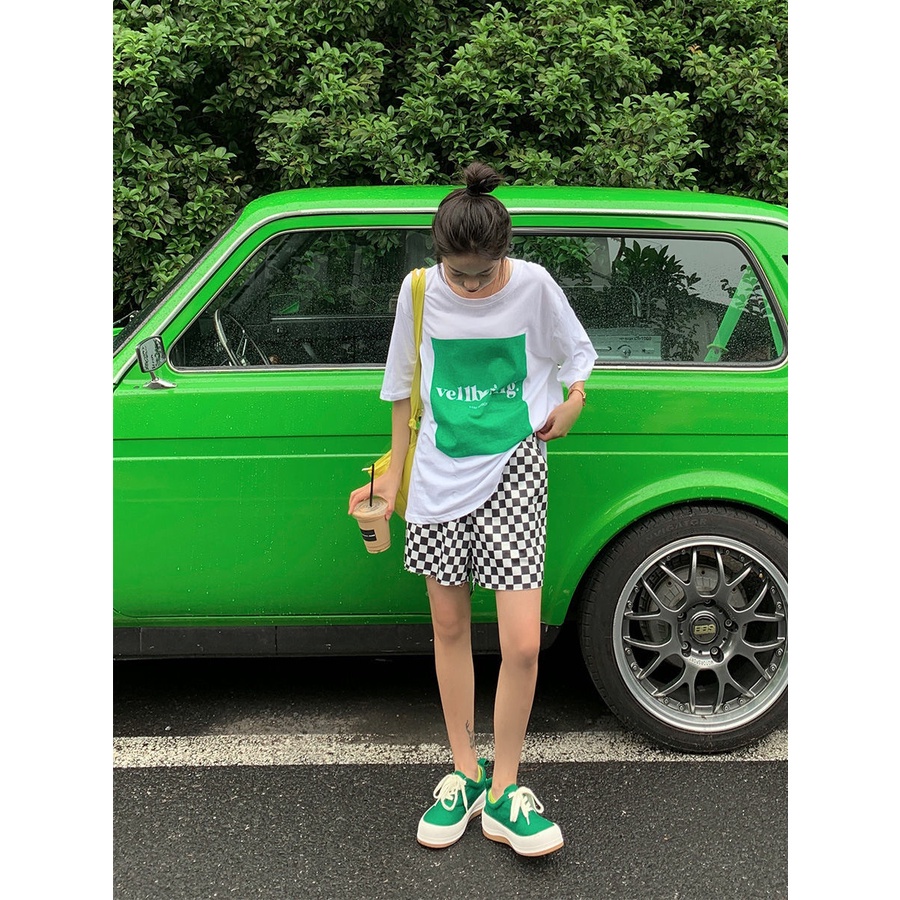 Quần short lưng cao ống rộng thiết kế xẻ tà họa tiết sọc caro thời trang cá tính cho nữ