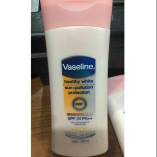 (Hàng cty)Sữa dưỡng thể trắng da chống nắng Vaseline 200ml
