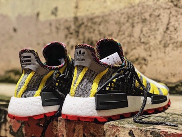 Giày Human Race Boost ép cao cấp bền êm nhẹ
