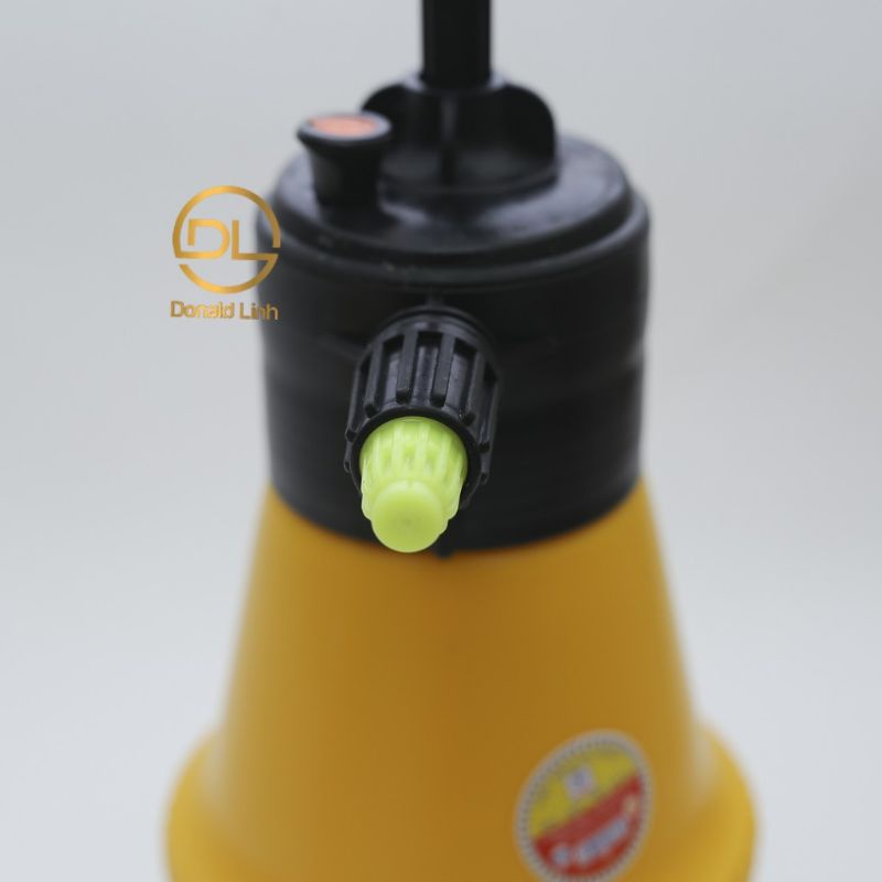 Bình xịt, bình tưới cây 2L vàng phun sương siêu đỉnh