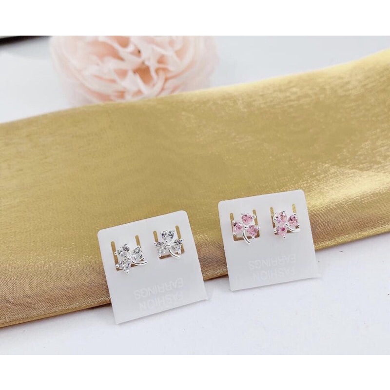 Nụ 3 lá may mắn nhỏ xinh- Khuyên tai bạc s925