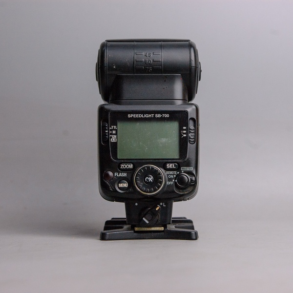 Đèn máy ảnh Flash Nikon Speedlite SB-700  14433