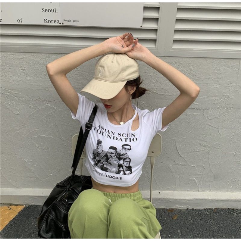 Áo croptop xinh xắn