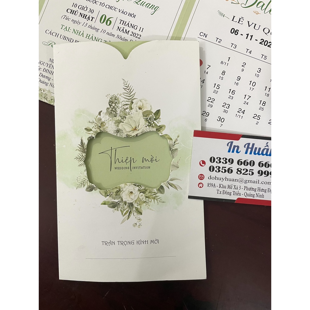 Thiệp cưới gập 3 sang chảnh