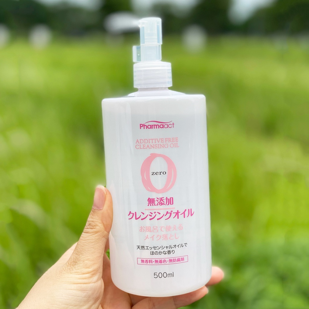 Dầu tẩy trang không chất phụ gia Pharmaact 165ml / 500ml Hàng Nhật Nội Địa