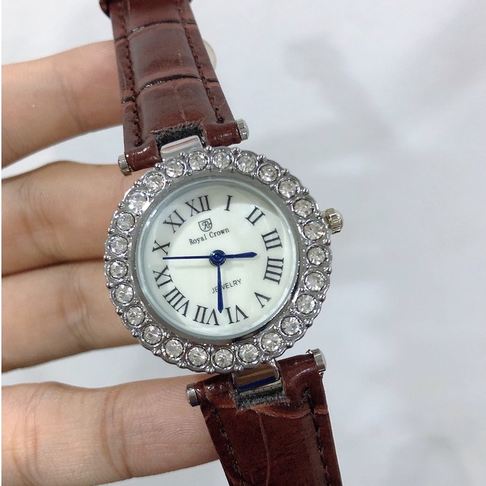 Đồng hồ nữ dây da, đồng hồ đeo tay nữ ROYAL CROWN viền đá cao cấp, sáng lấp lánh phong cách sang chảnh, giá siêu rẻ