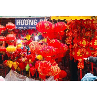 Đèn lồng vải nhung đỏ treo tết