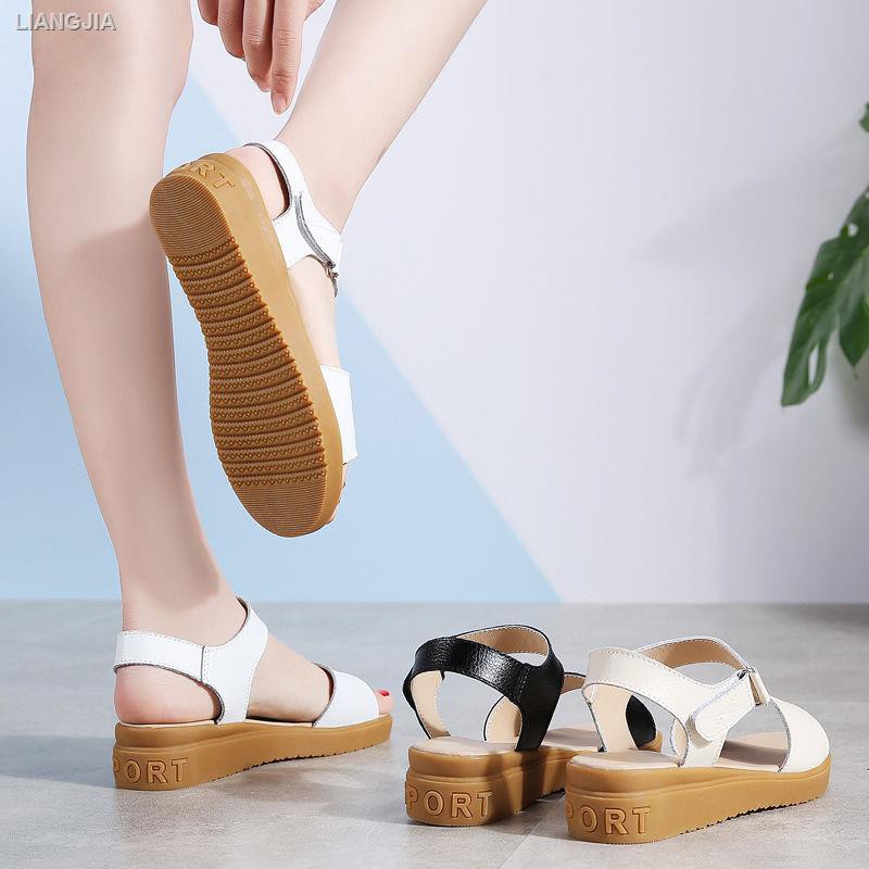 ✎Giày Sandal Đế Vừa Chất Liệu Da Bò Phong Cách Hàn Quốc Thời Trang Mùa Hè 2020 Cho Nữ