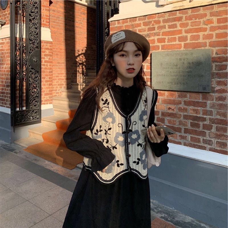 Mẫu mới vềÁo gile nữ áo vintage đan len thêu sợi dệt kim siêu xinh cho nàng diện cùng áo sơ mi váy