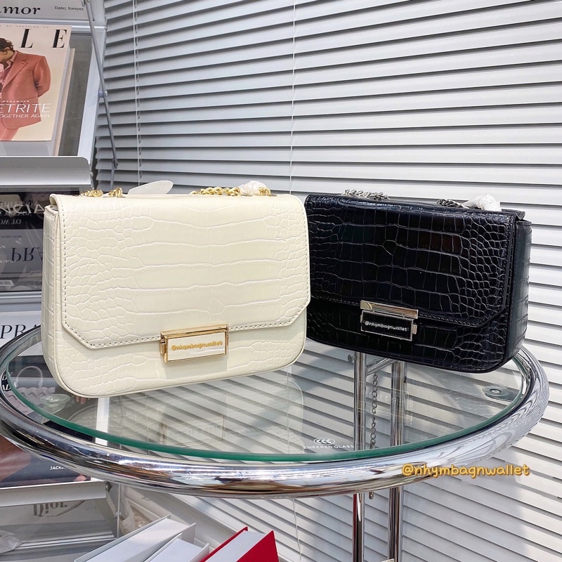 Túi Cê Ka bản da rắn khoá đẩy chữ nhật