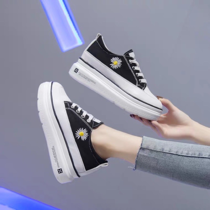 Giày thể thao độn đế hoạ tiết cao 7cm