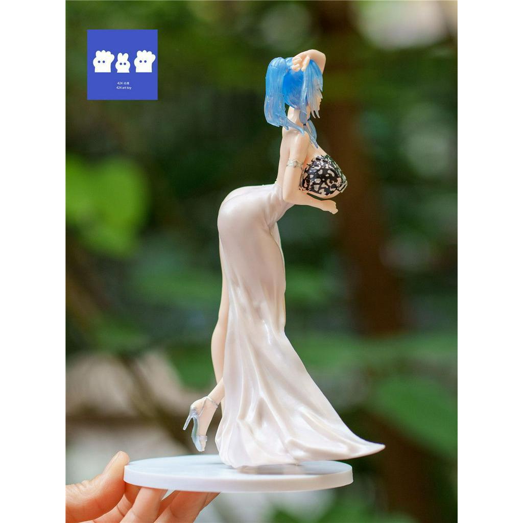 Mô Hình Nhân Vật Hoạt Hình saint louis Mặc Đầm Xanh Dương Làm Bằng Tay Trang Trí