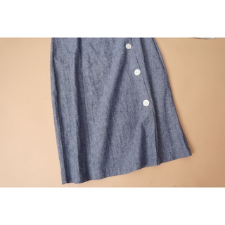 Đầm sát nách Linen KACHISA phối nút màu jean