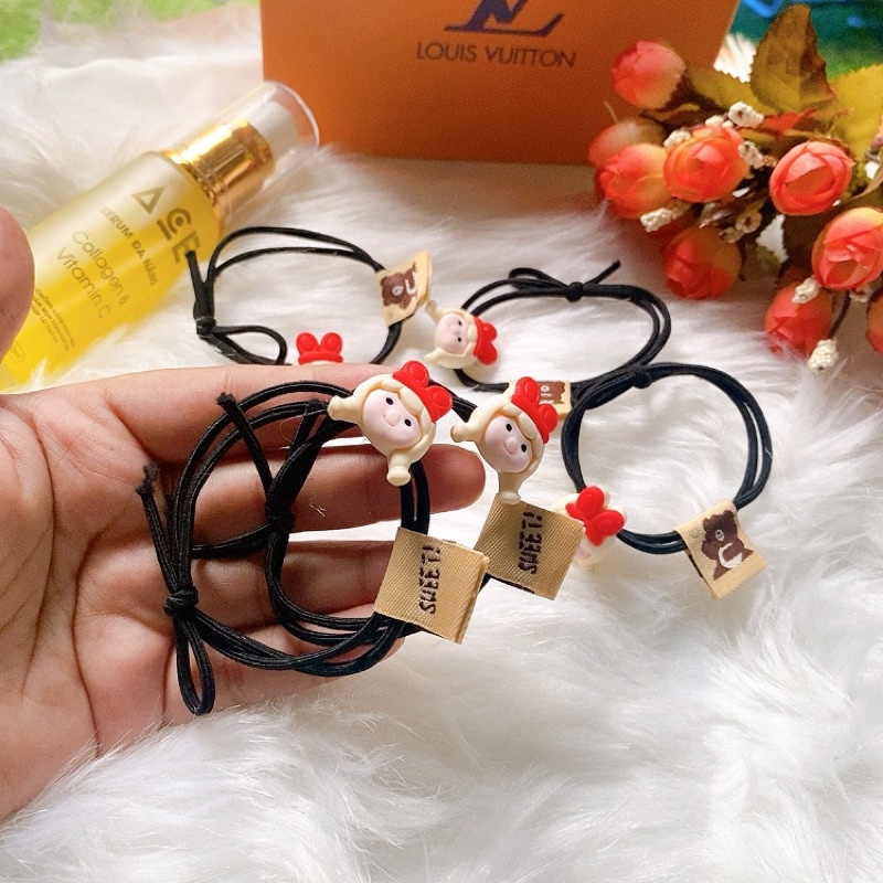 Dây buộc tóc bé gái