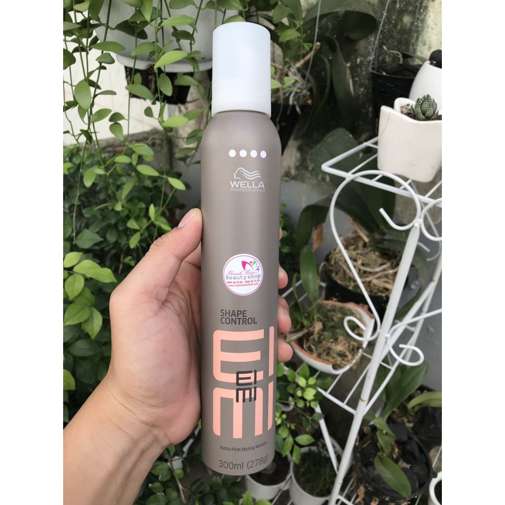 Kem bọt Mousse tạo dáng và giữ nếp hoàn hảo EIMI Shape Control Wella 300ml (Cấp độ 4)