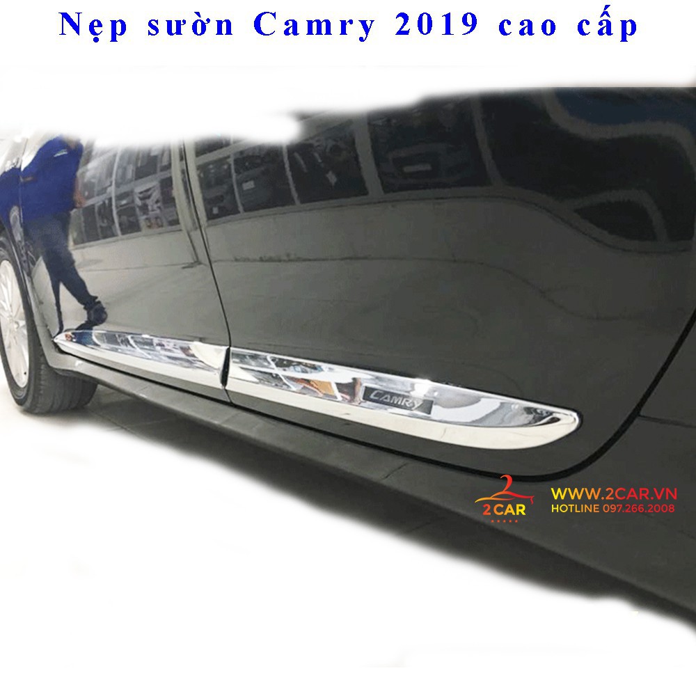 Nẹp sườn xe Toyota Camry 2019-2020 cao cấp