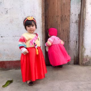 HD set áo Hanbok và chân váy cho bé kèm kit
