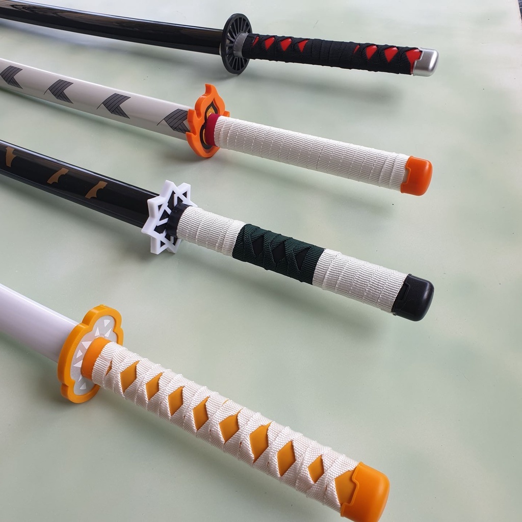 Đạo cụ hóa trang gỗ kiếm cosplay Kimetsu No Yaiba