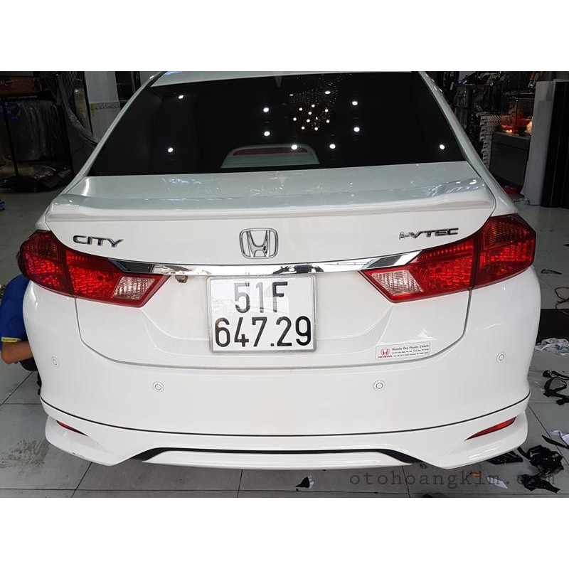 Đuôi gió liền cốp xe Honda City đời 2015-2020- Hàng mộc chưa sơn, dày dặn, cứng cáp