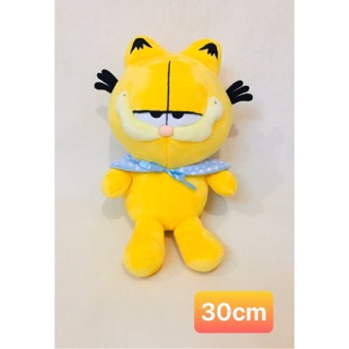 Gấu bông mèo Garfield.
