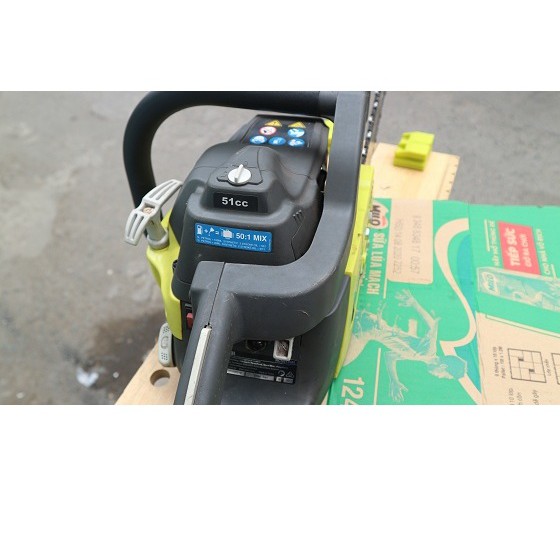 Cưa xích xăng 2 thì Ryobi 51CC lam 450mm