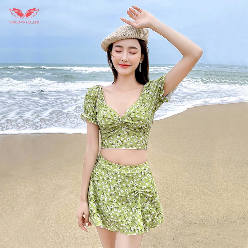 Sét bikini nữ 2 mảnh kín đáo VNGO áo crotop có mút ngực chân váy cạp cao xòe có quần đùi bơi hoa cúc họa mi B138 VNGO