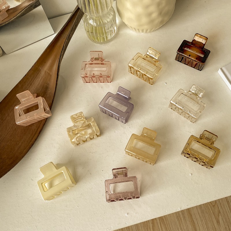 Kẹp Càng Cua Trong Suốt Hình Vuông Dễ Thương Cho Nữ