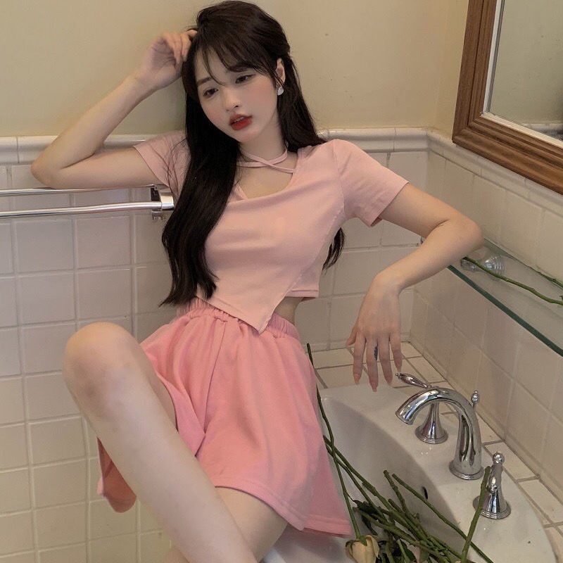 Bộ Áo Thun Hồng + Quần Short Dáng Ôm Thời Trang Mùa Hè Mới Cho Nữ