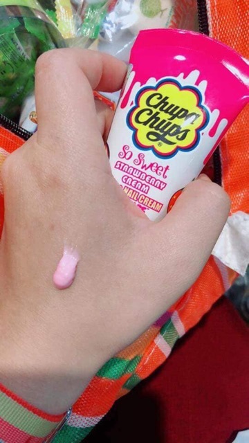 Kem dưỡng tay Chupa Chups