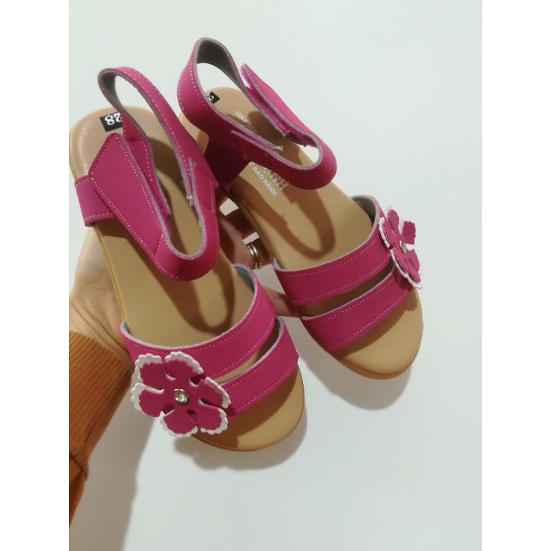 Hình thật giày sandal da sít thái cao cấp hàng thương hiệu đặt đóng siêu êm siêu bền