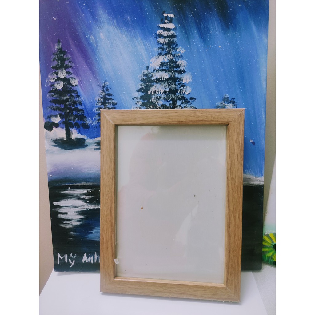 Combo 7 chiếc khung ảnh để bàn kích thước 13x18cm, mặt bằng mica, tặng kèm chân để bàn.