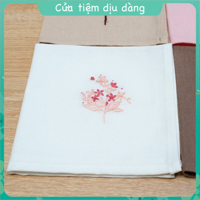Bộ kit tập thêu khăn tay cho người mới bắt đầu - mẫu hoa lá Việt Nam