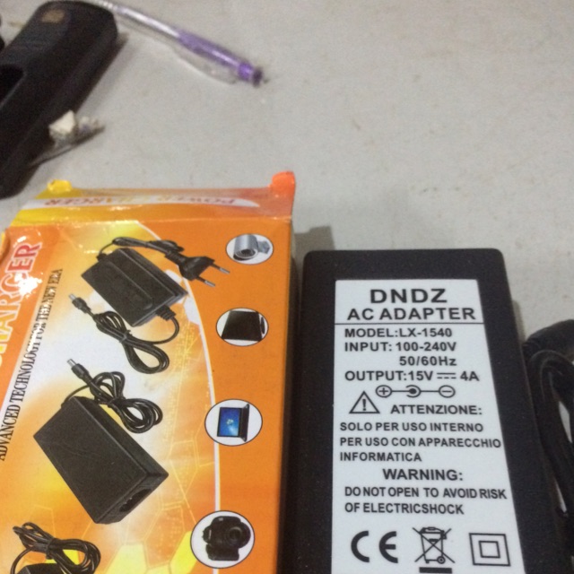 Nguồn 15v/4a dùng làm sạc loa kéo, sạc ac quy, cấp nguồn 15v với dòng điện ổn định.