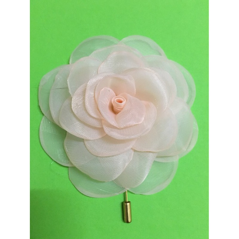 Hoa cài áo, vest, váy | BigBuy360 - bigbuy360.vn