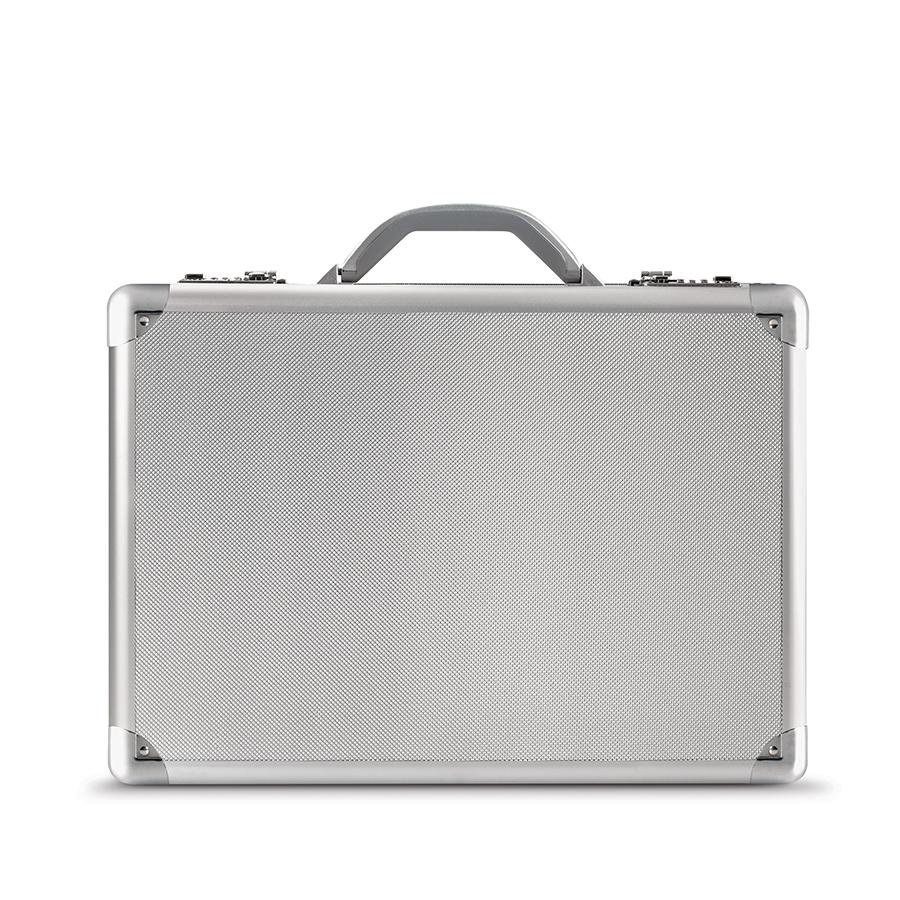 Túi hộp kim Alumium SOLO Fifth Avenue 17.3 inch - Xám - AC100-10. Kích thước Ngang 33 x 46 x 13 cm. Bảo hành 05 năm