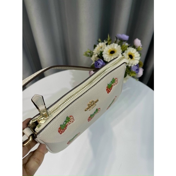 TÚI COACH NOLITA CB608