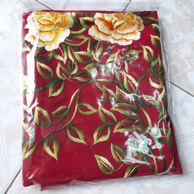 Áo dài thêu tay hoa hồng