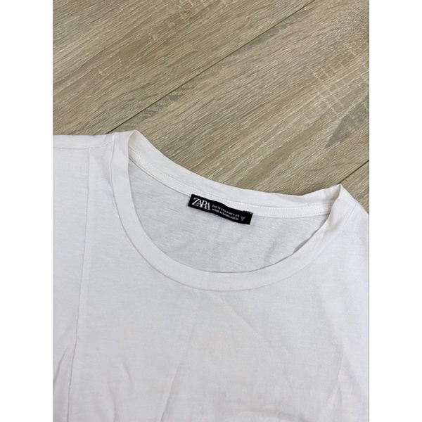 Áo phông Zara auth